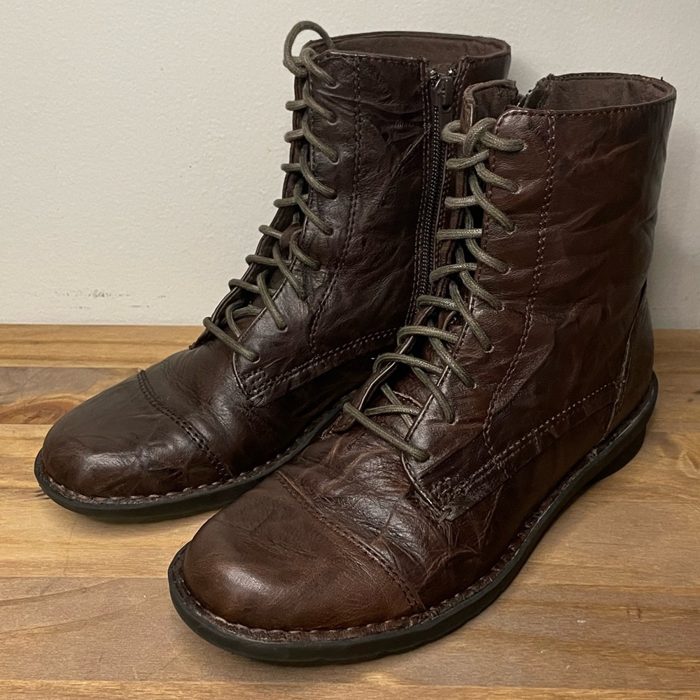 Women's Brown Leather Lace-Up Ankle Boots